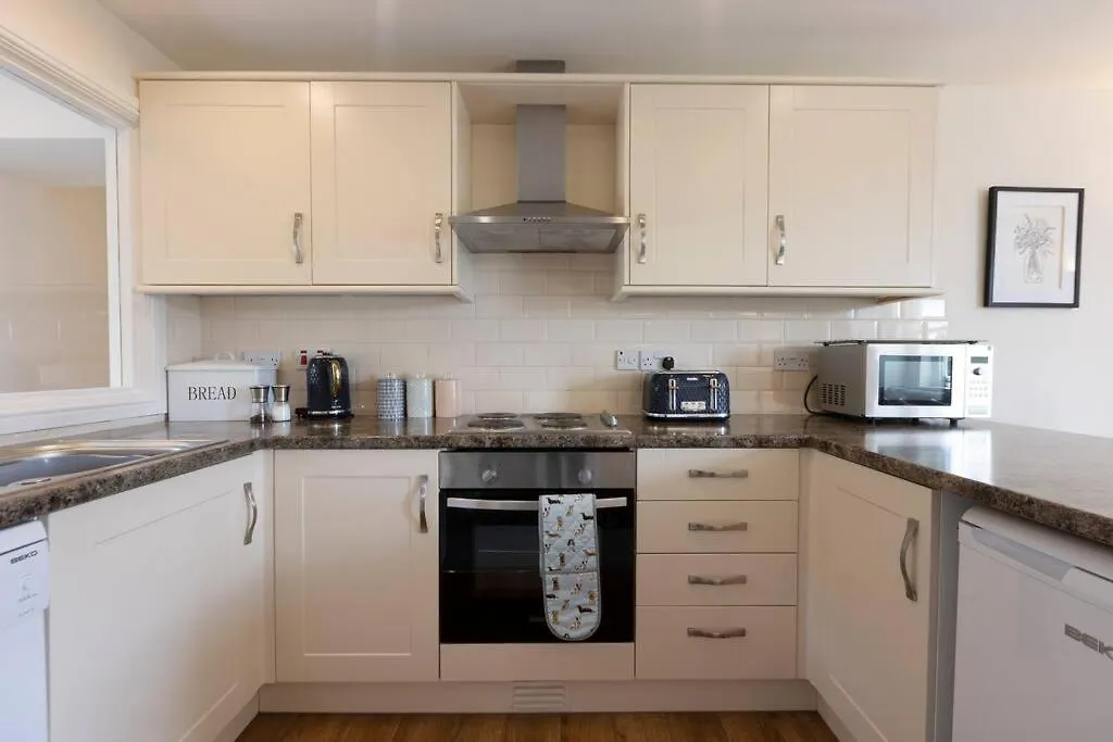 The Lemon Grove, Leyburn Apartment